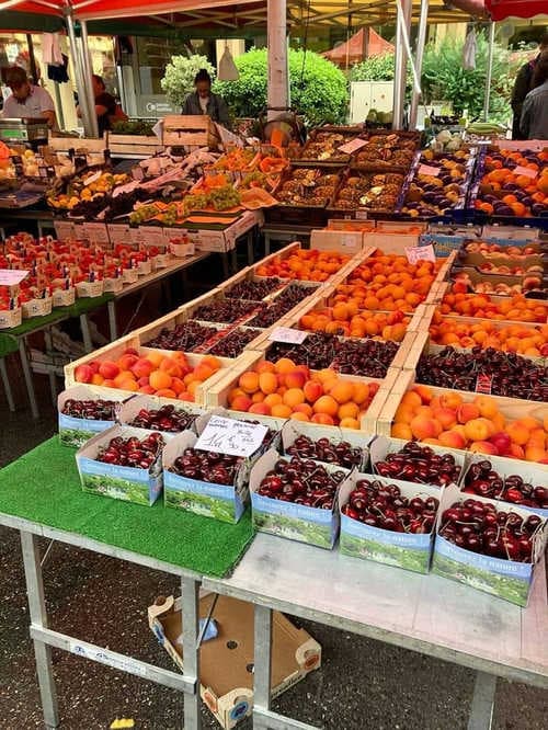 Marché de Ferney-Voltaire