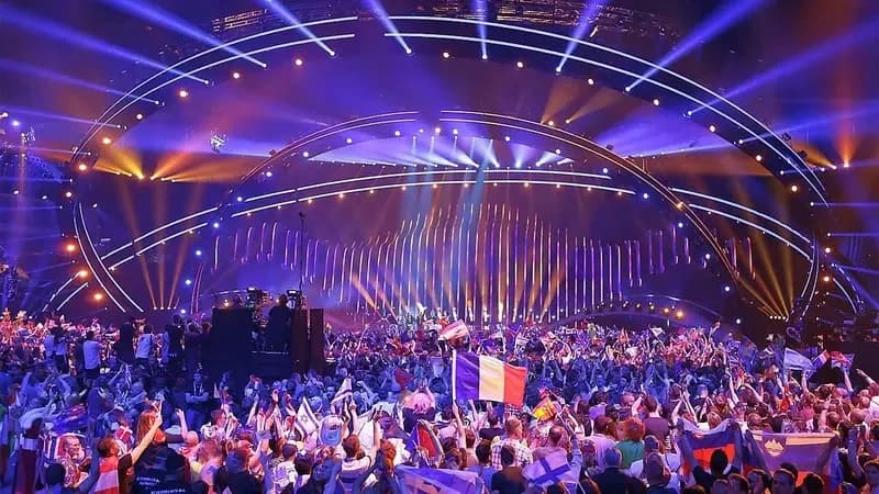 Go to Eurovision 2025 with Alternative Taxi Basel – ride in comfort!