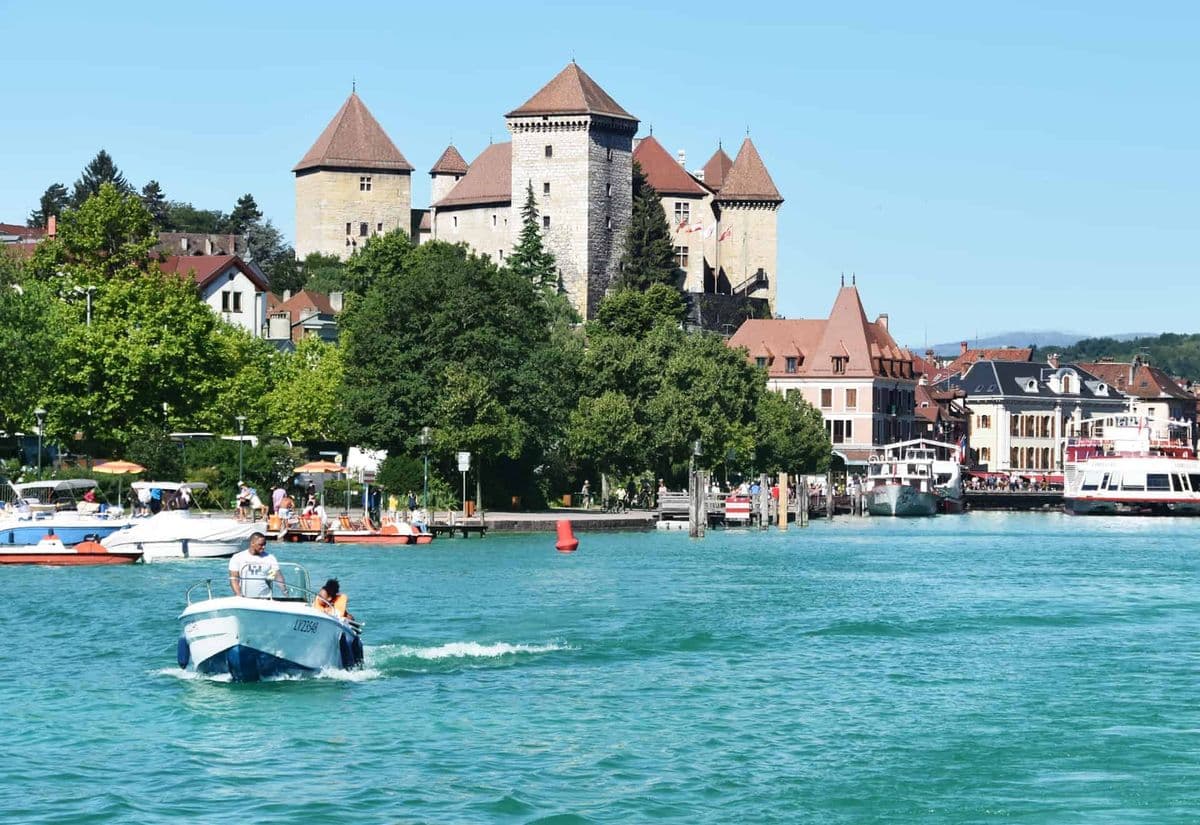 taxi Annecy vers Genève